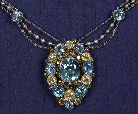 Antiques Maitland, Used Jewellery Hunter Valley, Antique Silver Pokolbin, Erstwilder Morpeth, Moorcroft Bolwarra Heights, Designer Jewellery Newcastle